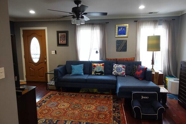 Living Room - 346 1st St