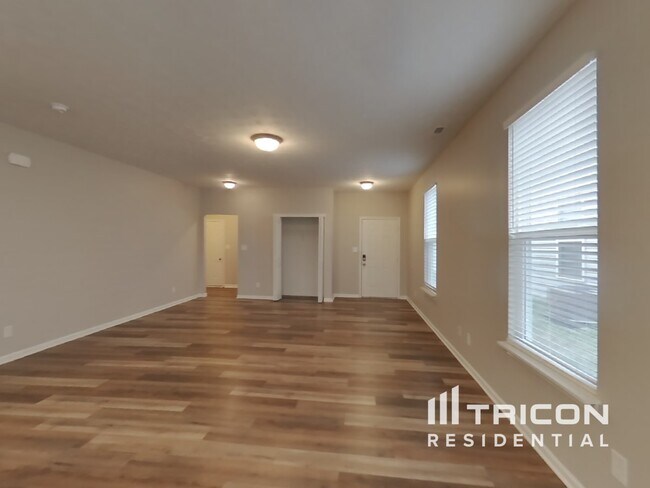 Building Photo - 1014 Belvedere Drive Shelbyville IN