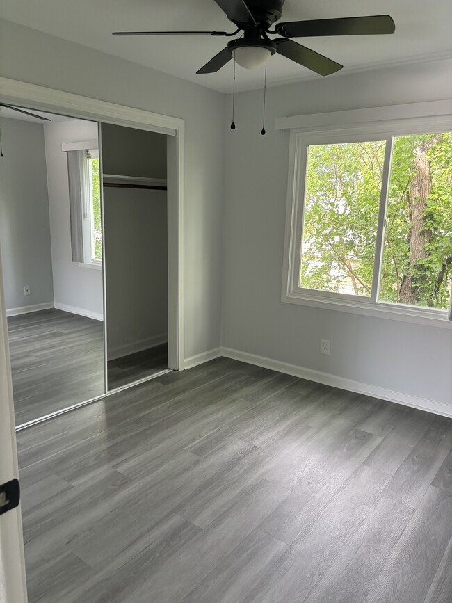 Foto del edificio - 1313 Oakland Rd NE