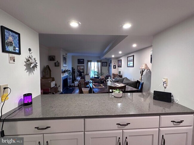 Foto del edificio - 1600 Prince St