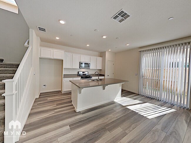 Building Photo - 8176 Kramer Rnch Ln