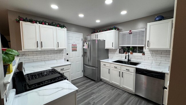 Foto del edificio - 854 N First St