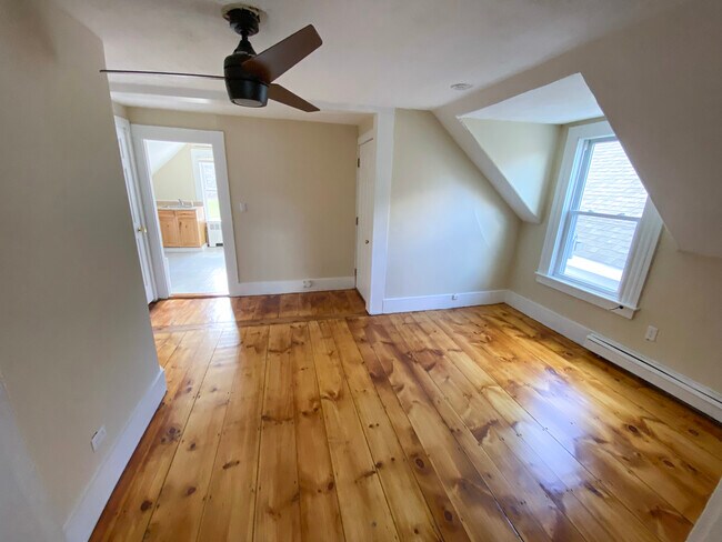 Foto del edificio - 13 Aubin St