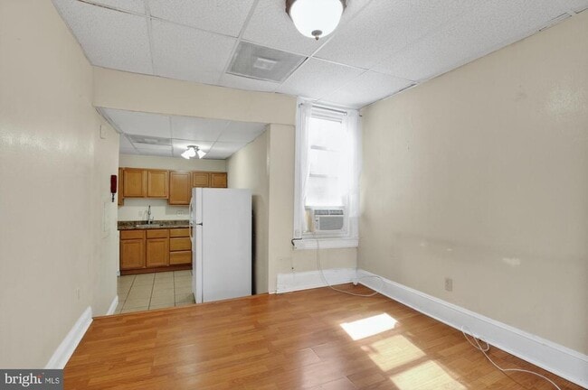 Building Photo - 4034 Baring St