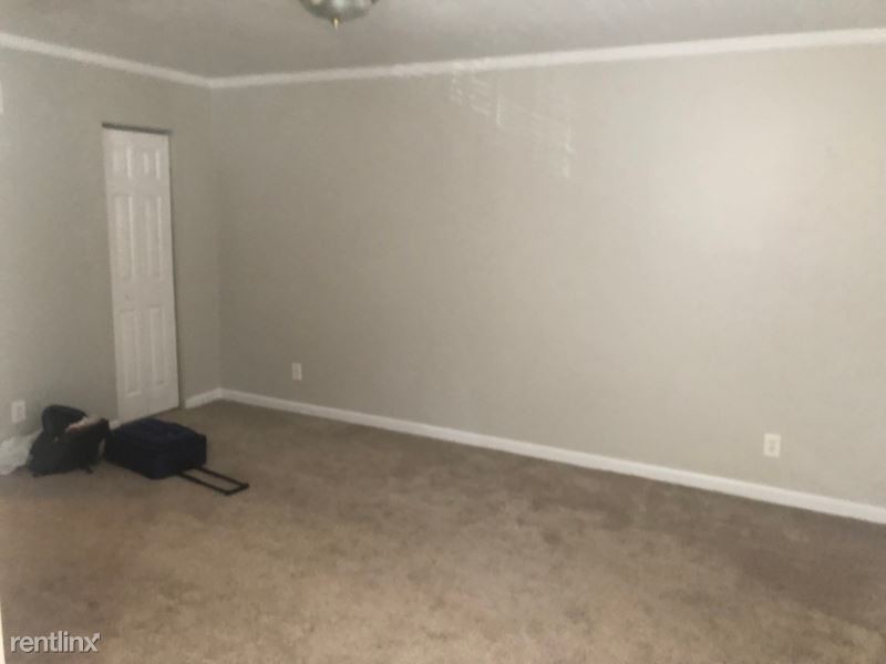 2982 N Fulton Dr NE, Atlanta, GA 30305 Room for Rent in Atlanta, GA
