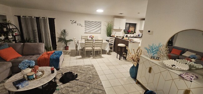 Building Photo - 5975 Spearman Cir