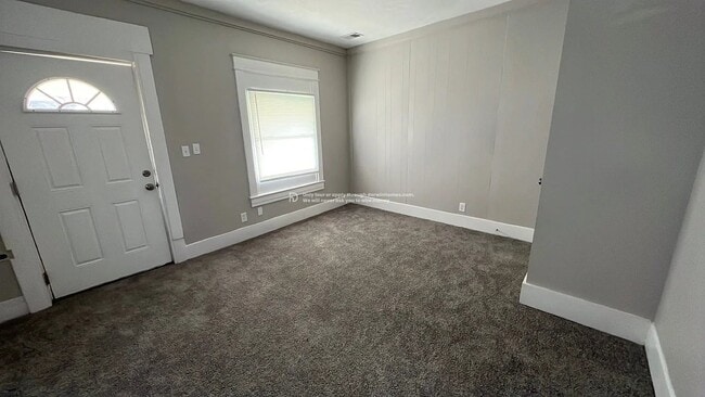 Building Photo - 3315 Hale Ave