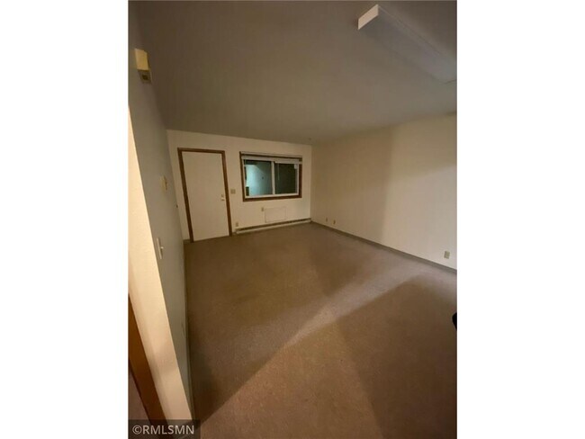 Foto del edificio - 219 E Clayton Ave