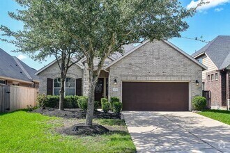Building Photo - 15234 Ashbrook Dove Ln