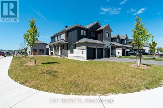 Building Photo - 61 Esban Dr