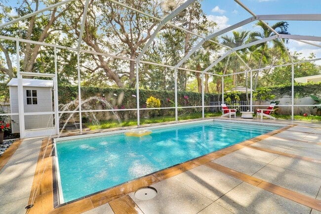 Photo - 387 Kelsey Park Dr House