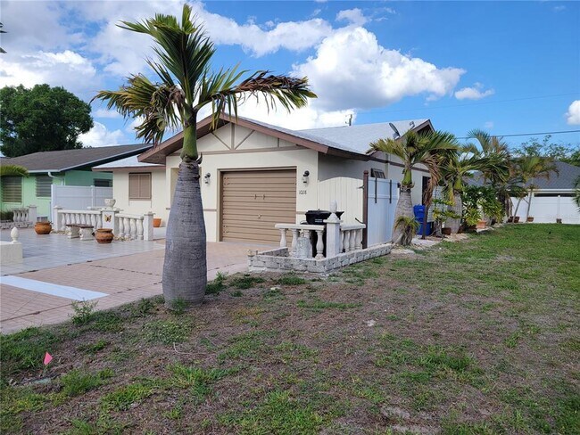 Foto del edificio - 1028 Lillian St