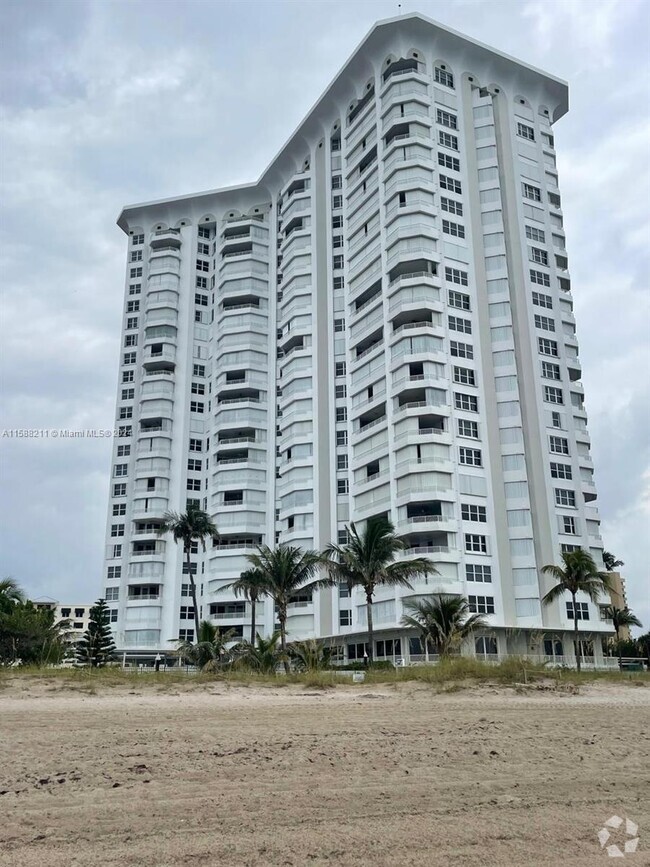 Building Photo - 1340 S Ocean Blvd