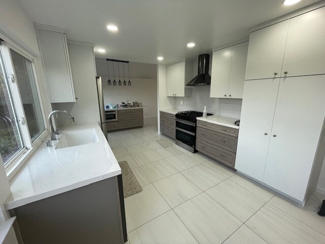 Foto del edificio - 13161 Shalimar Pl