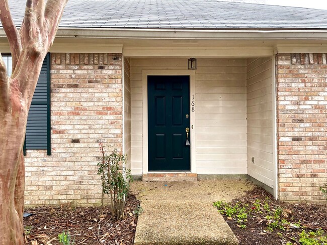 Building Photo - 3/2 for Rent in Ridgeland! Trace Ridge Sub...