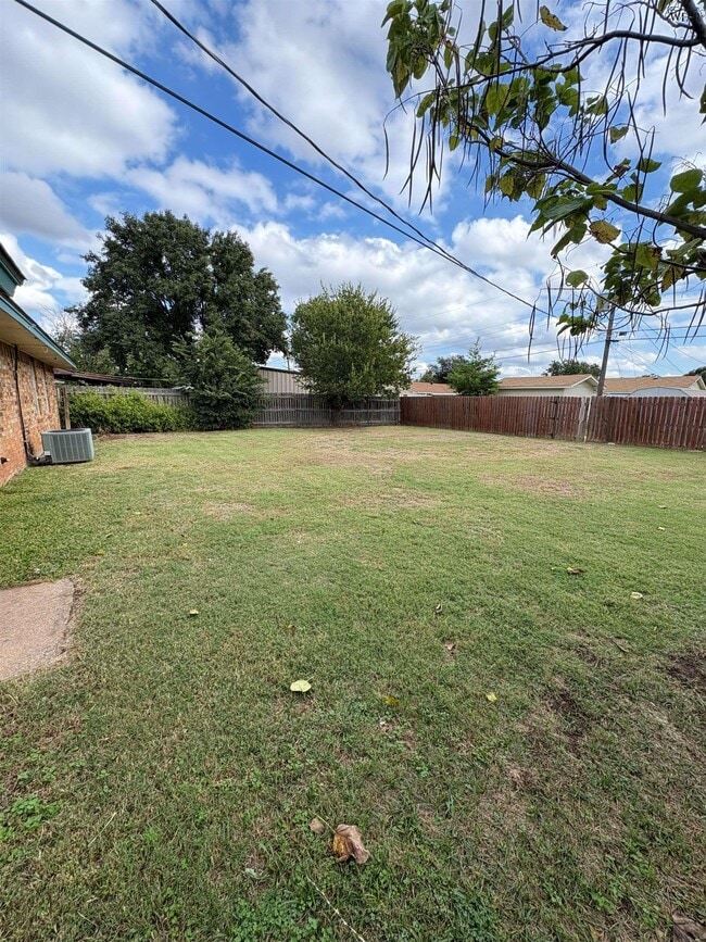 Building Photo - 209 Glasgow Dr