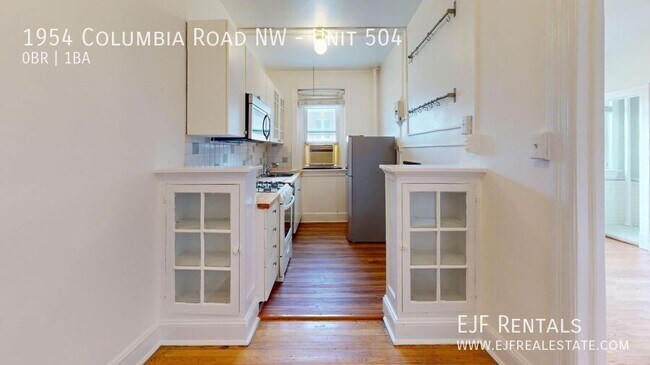 Foto del edificio - 1954 Columbia Rd NW