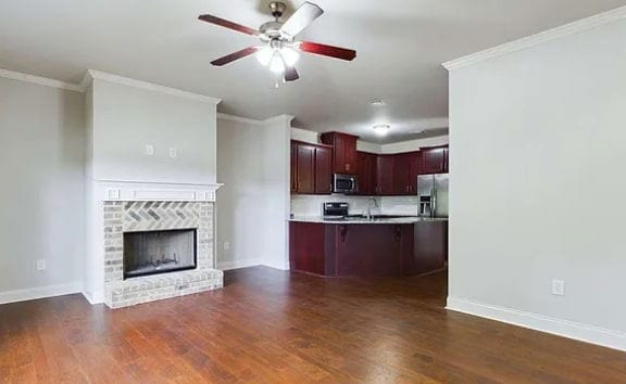 Photo - 1054 Market St House