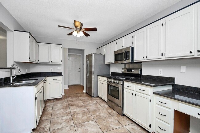 Foto del edificio - 14516 Cardamon Ct