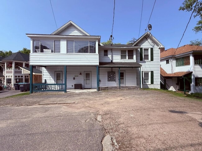 Building Photo - 51 Front St