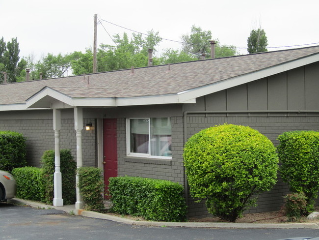 Foto del edificio - Stonecreek Apartments