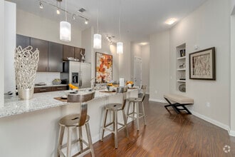 Interior Photo - Whitehall Parc