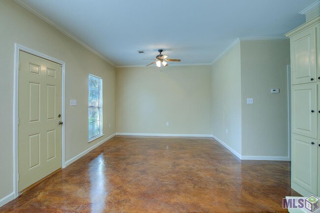 Sala de estar - 3512 Yorkfield Dr