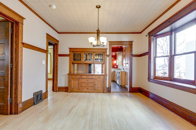 Foto del edificio - 4436 Zenith Ave S