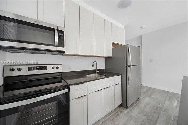 Foto del edificio - 1036 SW 5th St