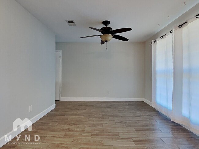 Building Photo - 16806 Square Rigger Ln