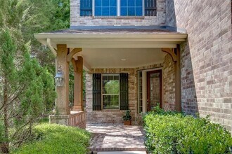 Building Photo - 3 Galleta Ct