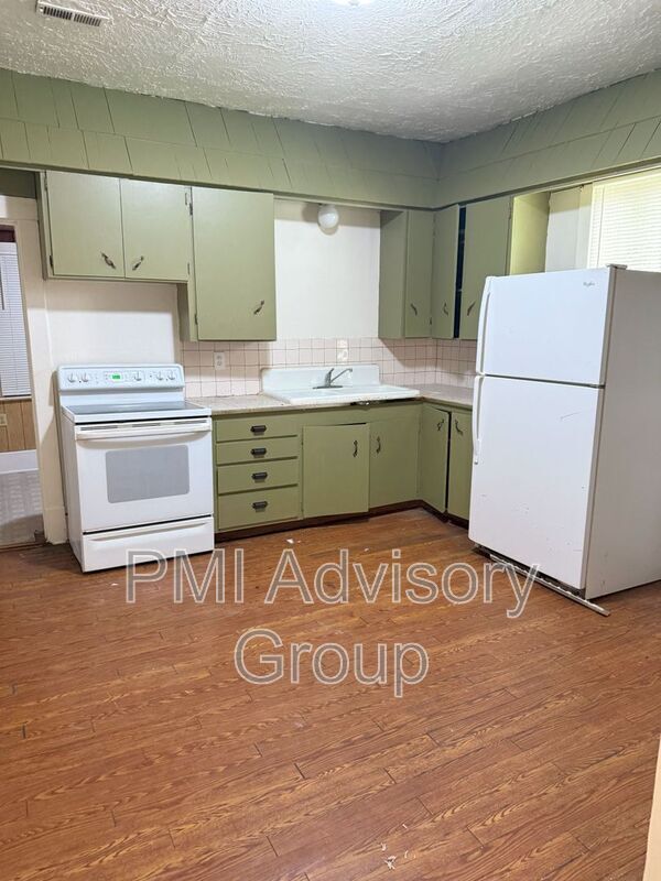 Foto del edificio - 1018 SW 22nd St