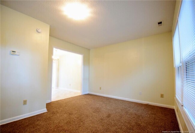 Building Photo - 6637 Abbey Ln