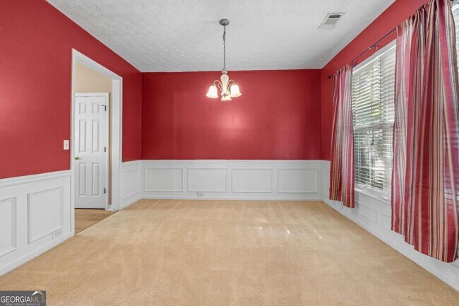 Foto del edificio - 6225 Shenfield Ln