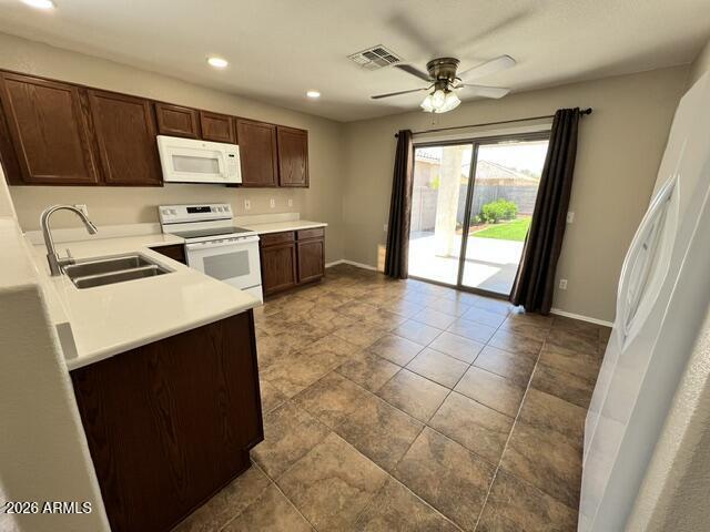 Foto del edificio - 2849 W San Carlos Ln