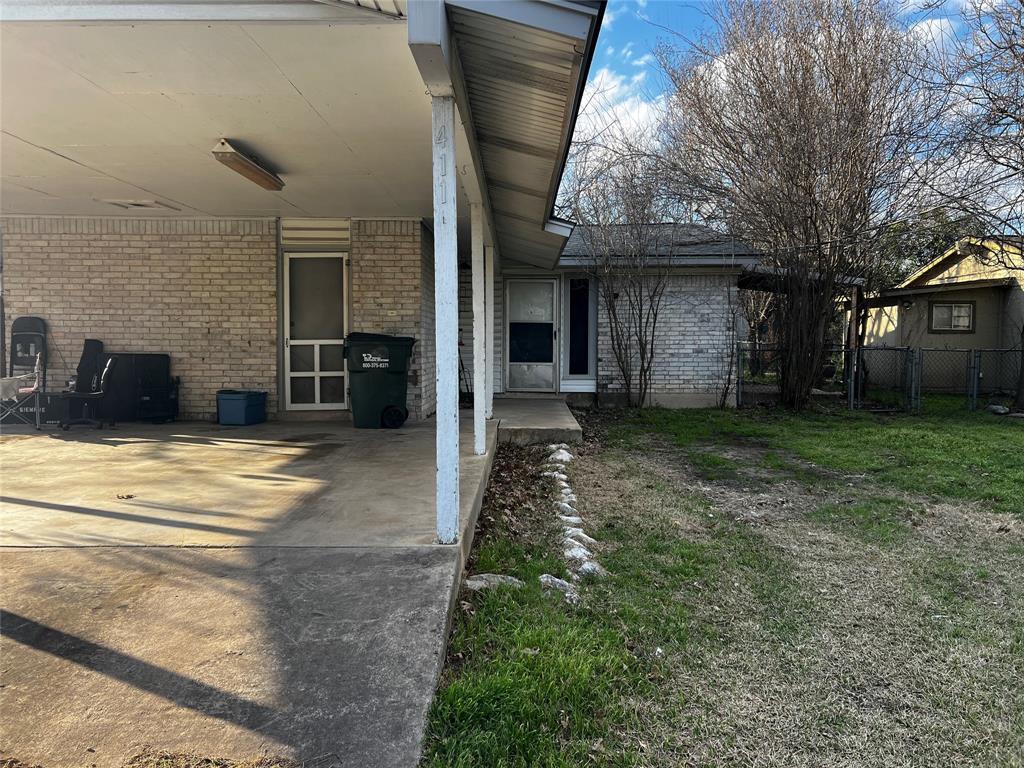 Foto principal - 409-411 Live Oak St