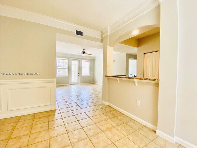 Building Photo - 225 Murcia Dr