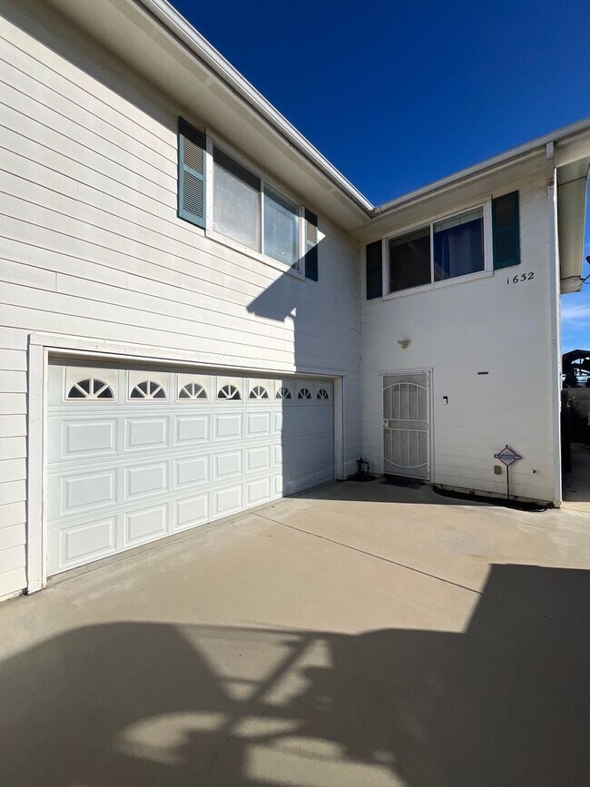 Foto del edificio - 1632 McClelland St