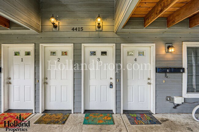 Foto del edificio - 4415 NE 88th Ave