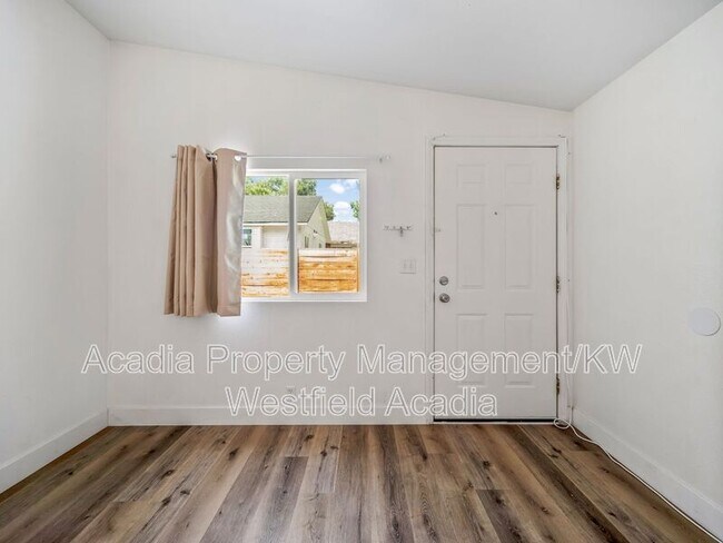 Photo - 642 Harmony Ct House