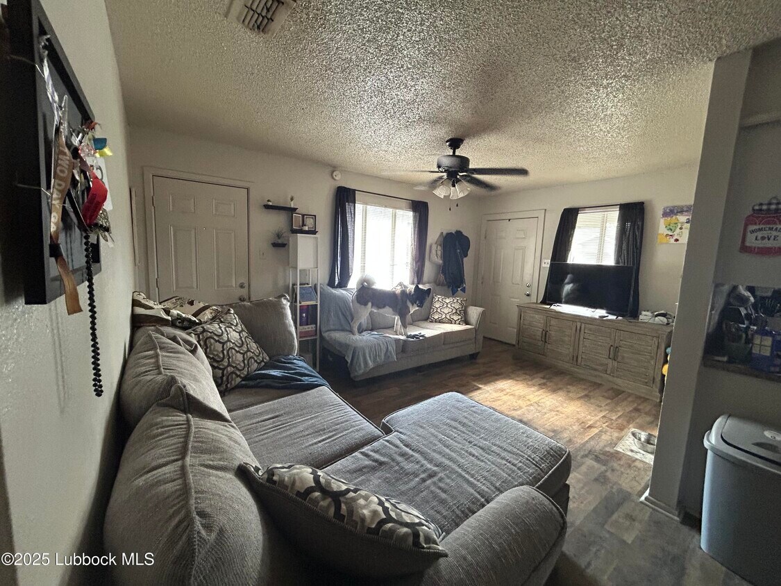 Primary Photo - 2317 15th St