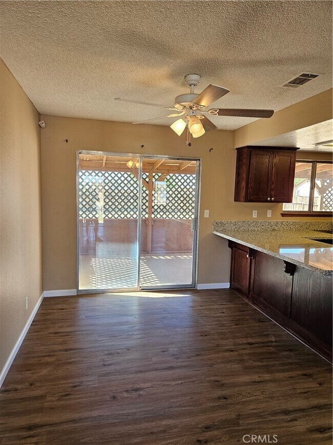Foto del edificio - 8443 Great Cir Dr