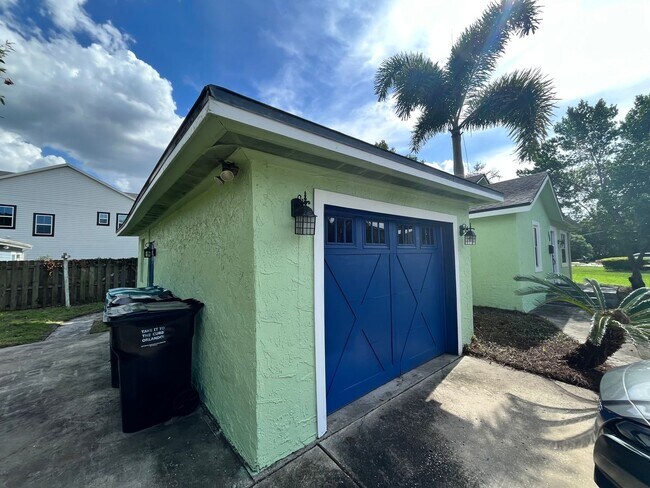 Foto del edificio - Corner of Delany and Harding