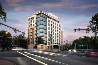 Building Photo - The Ascent