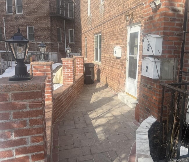 Building Photo - 1145 Astor Ave