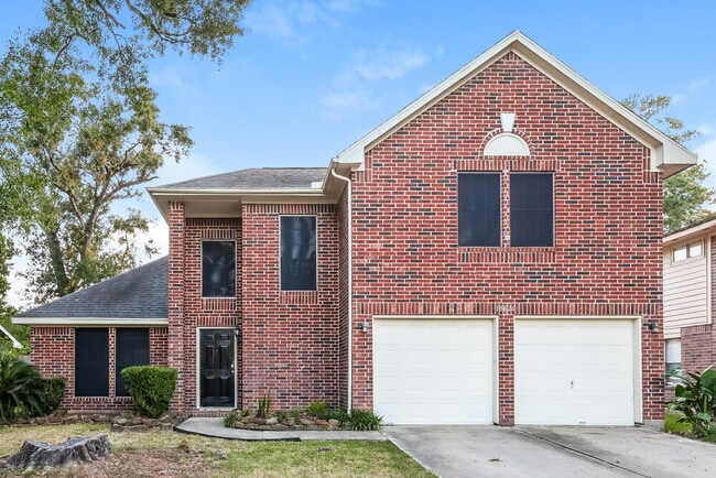 Building Photo - 18626 Droitwich Dr