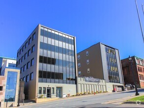 Building Photo - 61 Union St