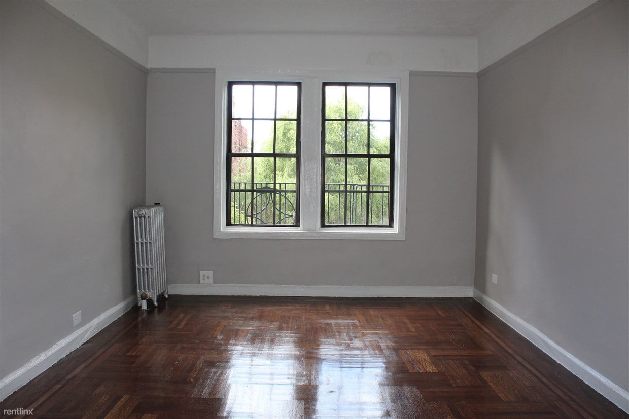Primary Photo - 2859 Barker Ave