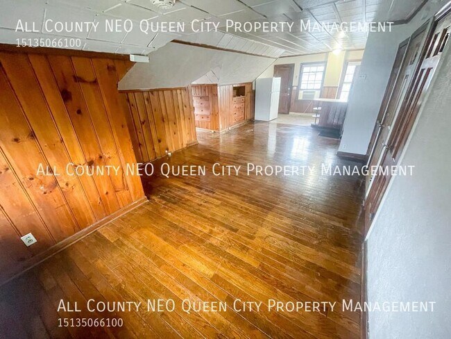 Foto del edificio - 1316 W Grand Ave
