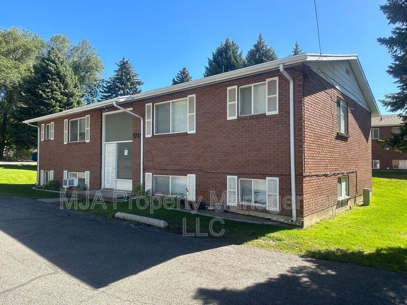 Photo - 1731 East Holladay BLVD